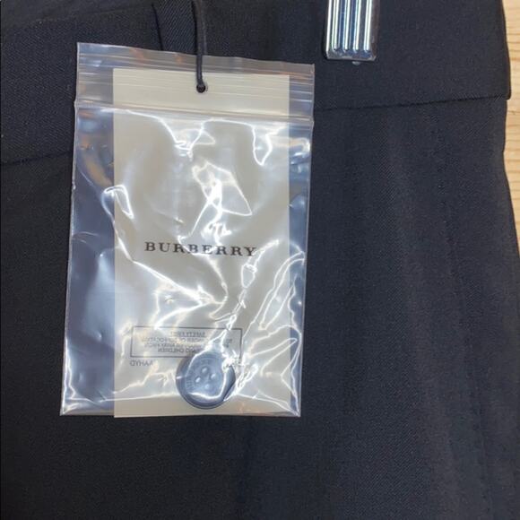 Burberry Black Uniform 100% Wool Slacks Size 8 NWT - Picture 4 of 12